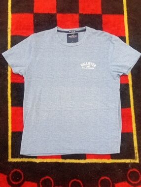 Hollister Shirt (L
